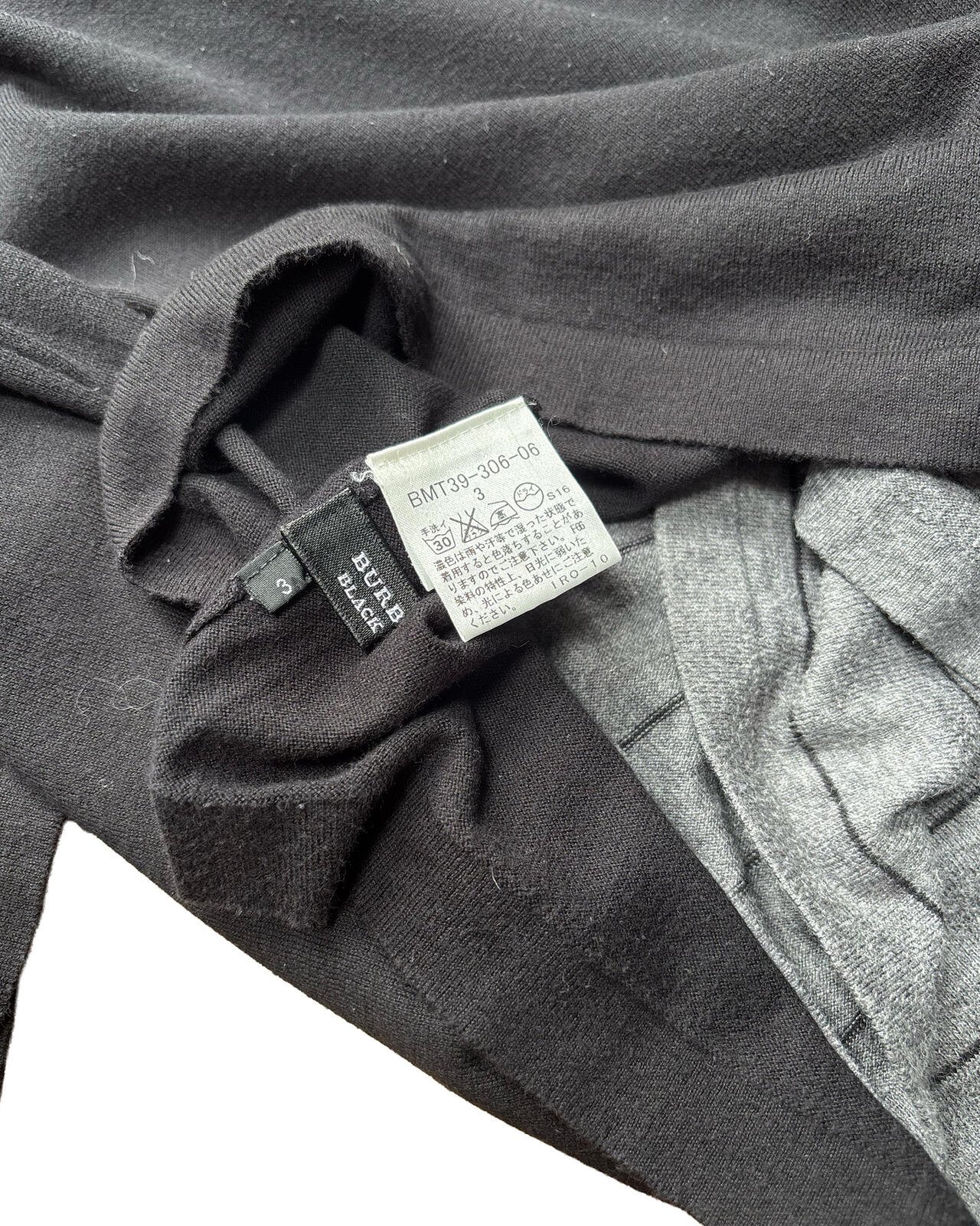 Burberry Black Label Reversible LS Tee M