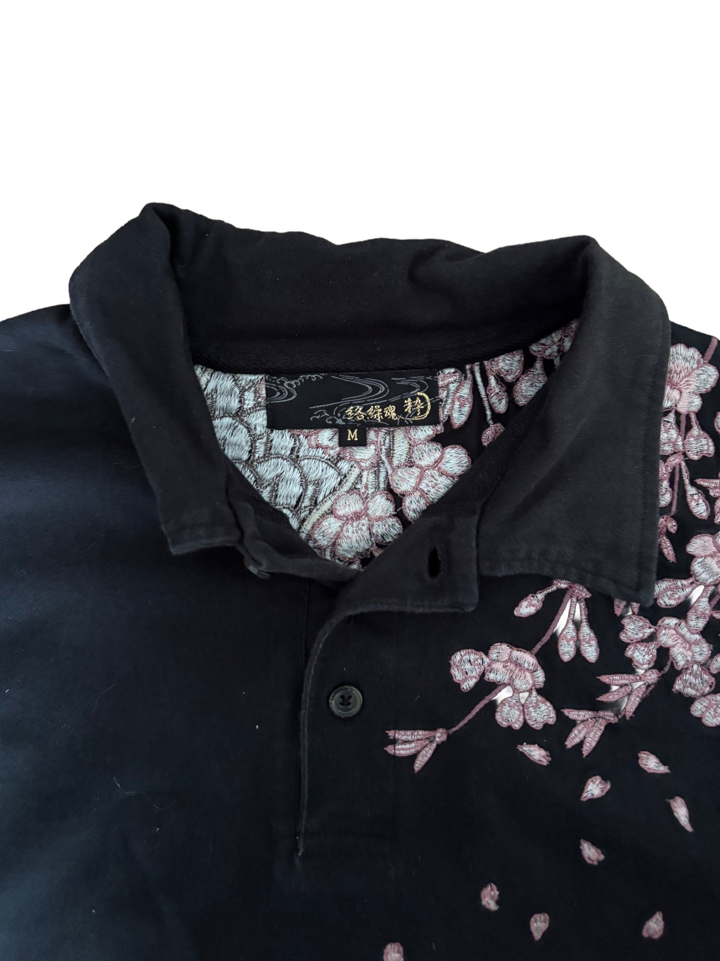 Karakuri Tamashii Dragon & Cherry Blossom Embroidered Polo Shirt – Black (M)