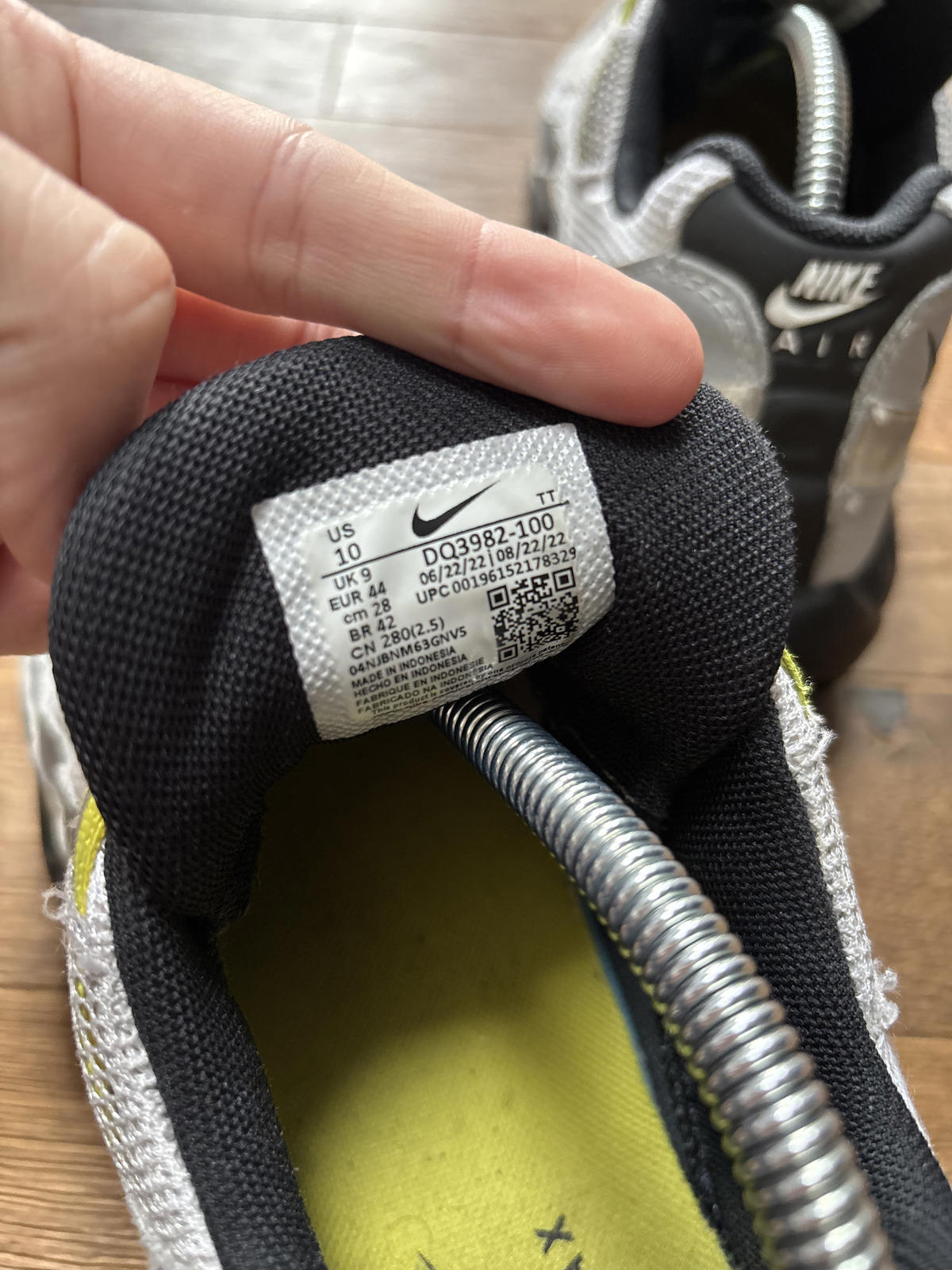 Nike Air Max 95 Tour Yellow DQ3982-100 – UK 9