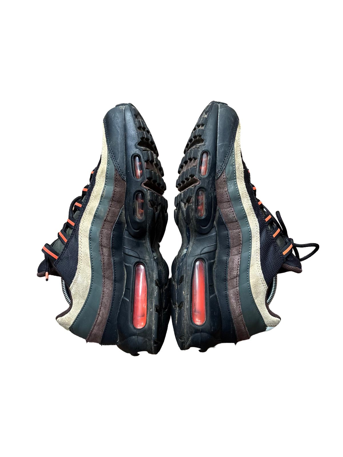 Nike Air Max 95 Dark Army DH4754-300 – UK 9