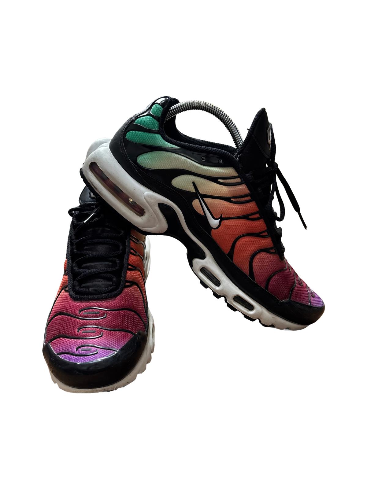 Nike Air Max Plus Rainbow DZ3670-001 – UK 9.5