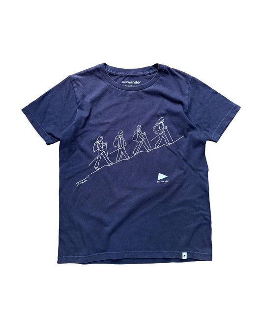and wander Graphic T-Shirt Medium